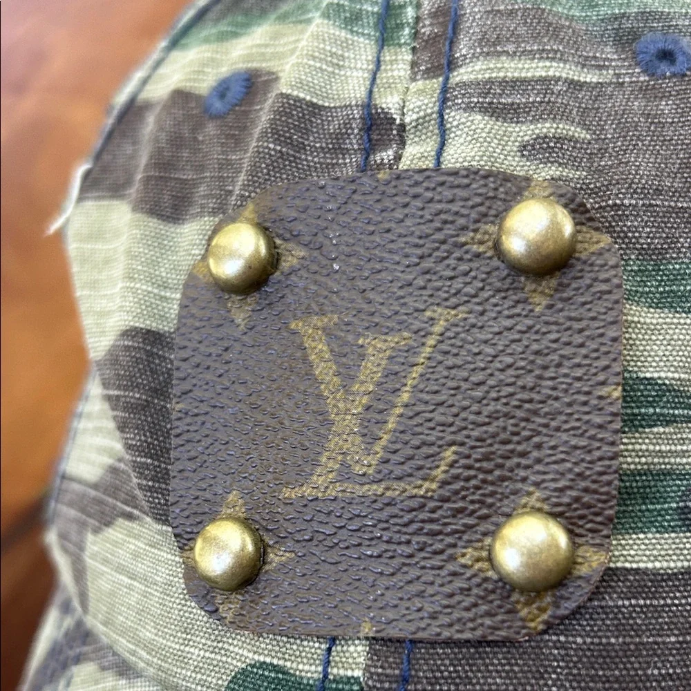 Louis Vuitton hat !!